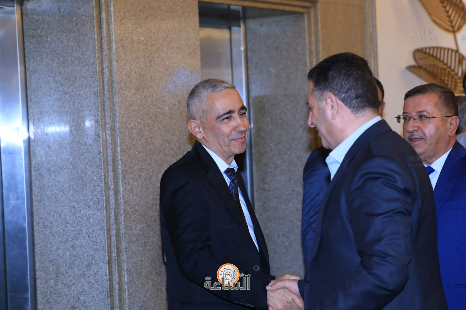 Madar Al-Saa Images 0.20002534954388063