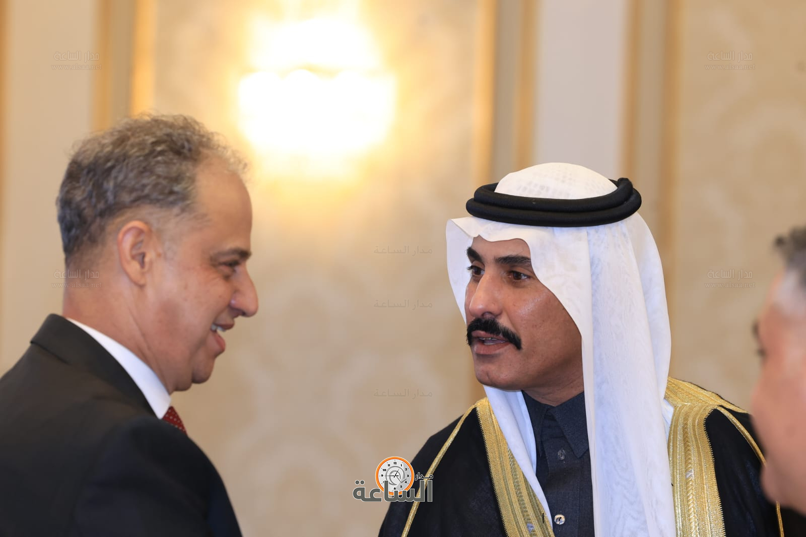 Madar Al-Saa Images 0.38495610759480947