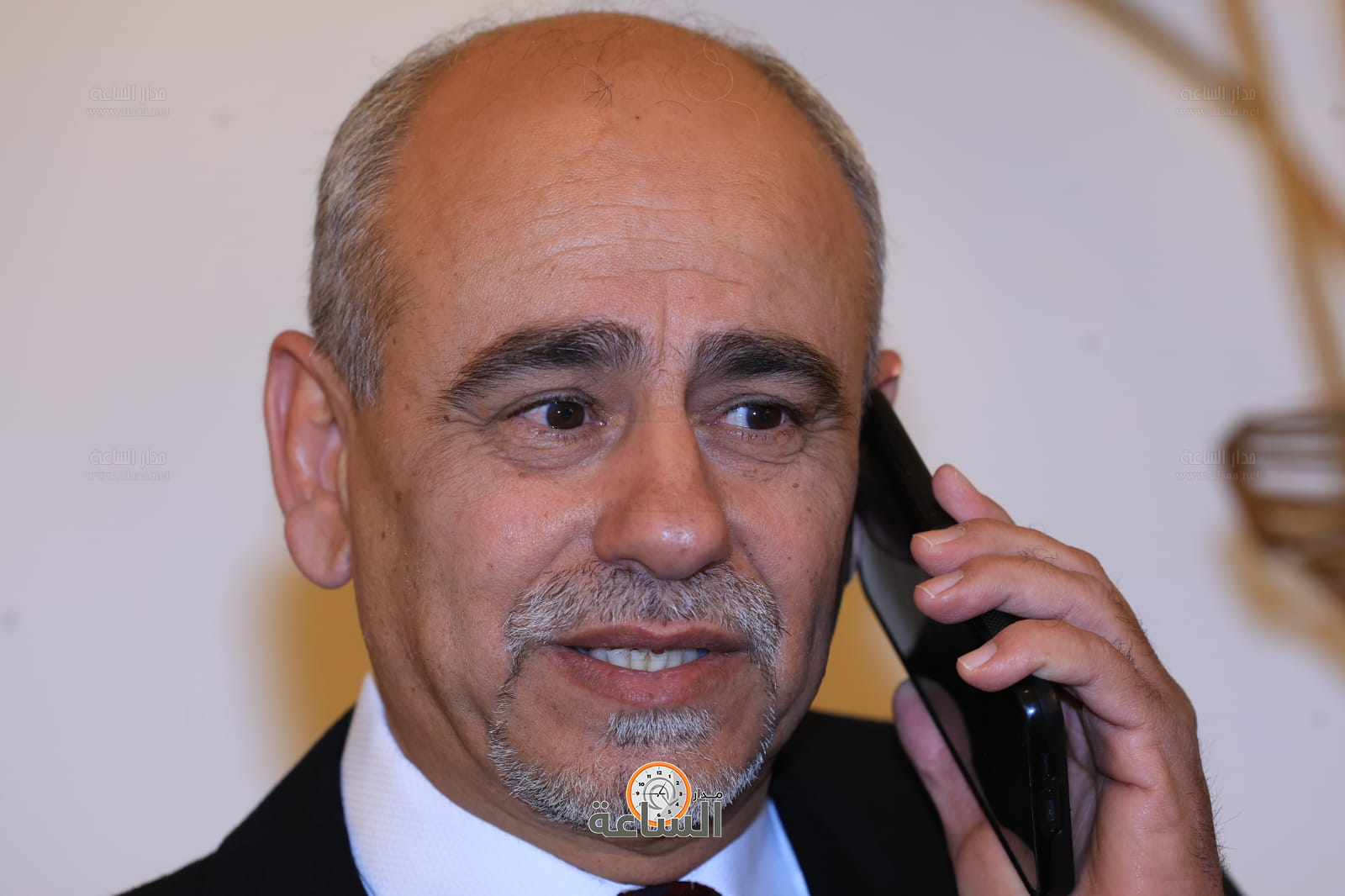 Madar Al-Saa Images 0.8049707548933003