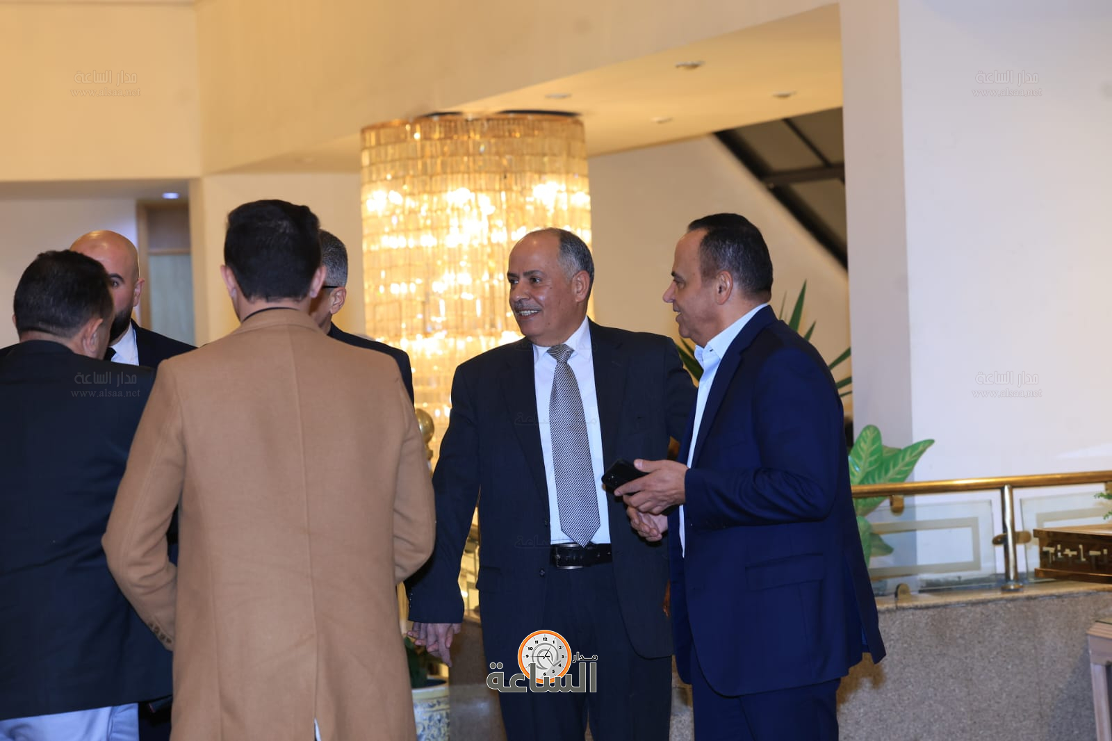 Madar Al-Saa Images 0.351413000835362