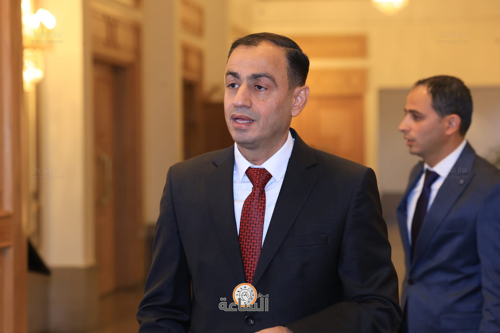 Madar Al-Saa Images 0.4265839610442178