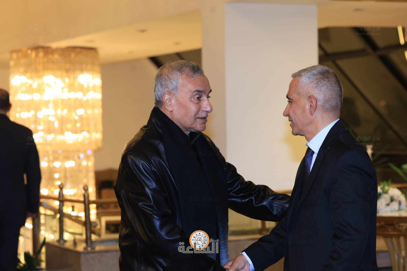 Madar Al-Saa Images 0.3745431359063134