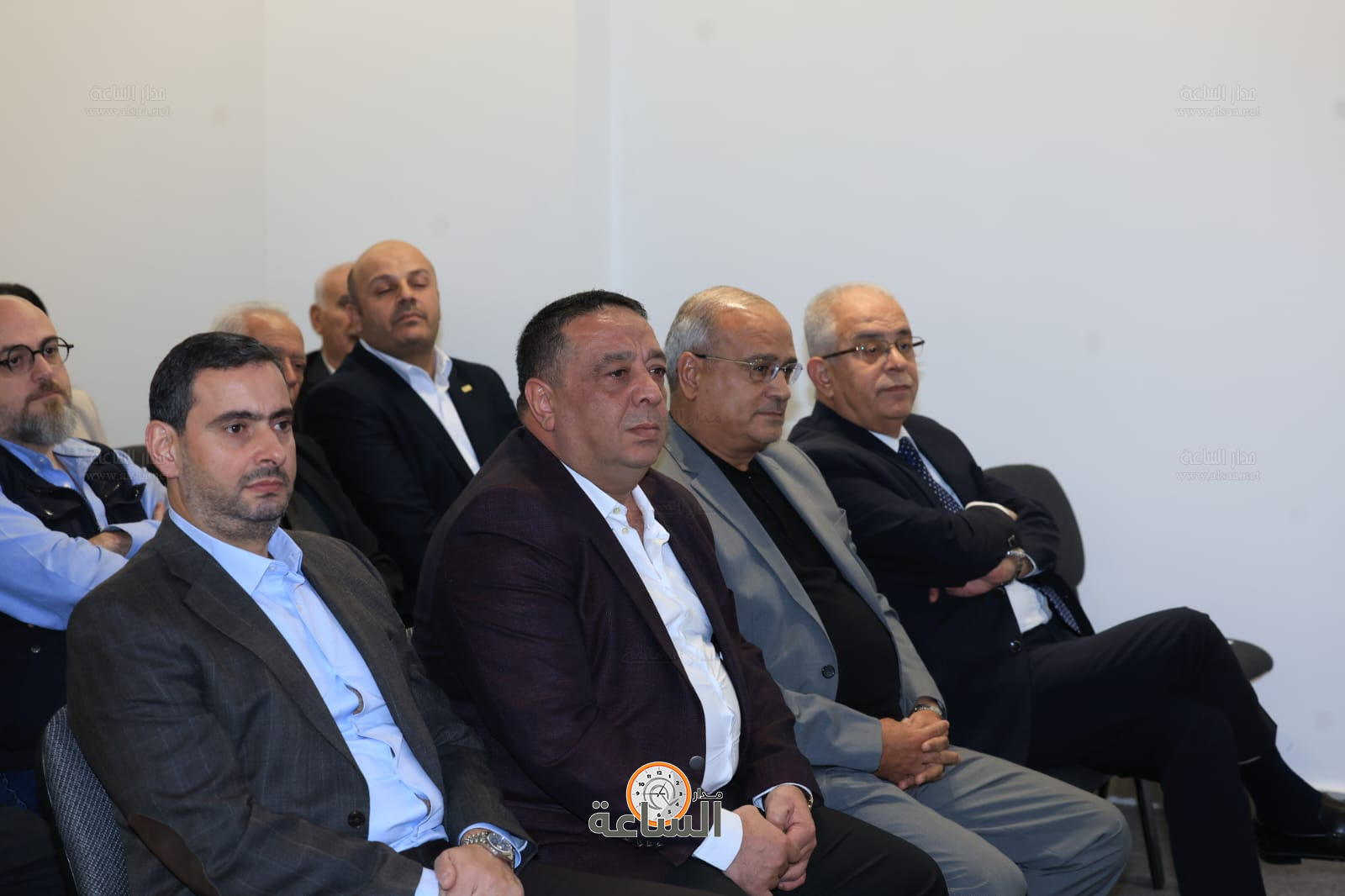 Madar Al-Saa Images 0.45615939183528453