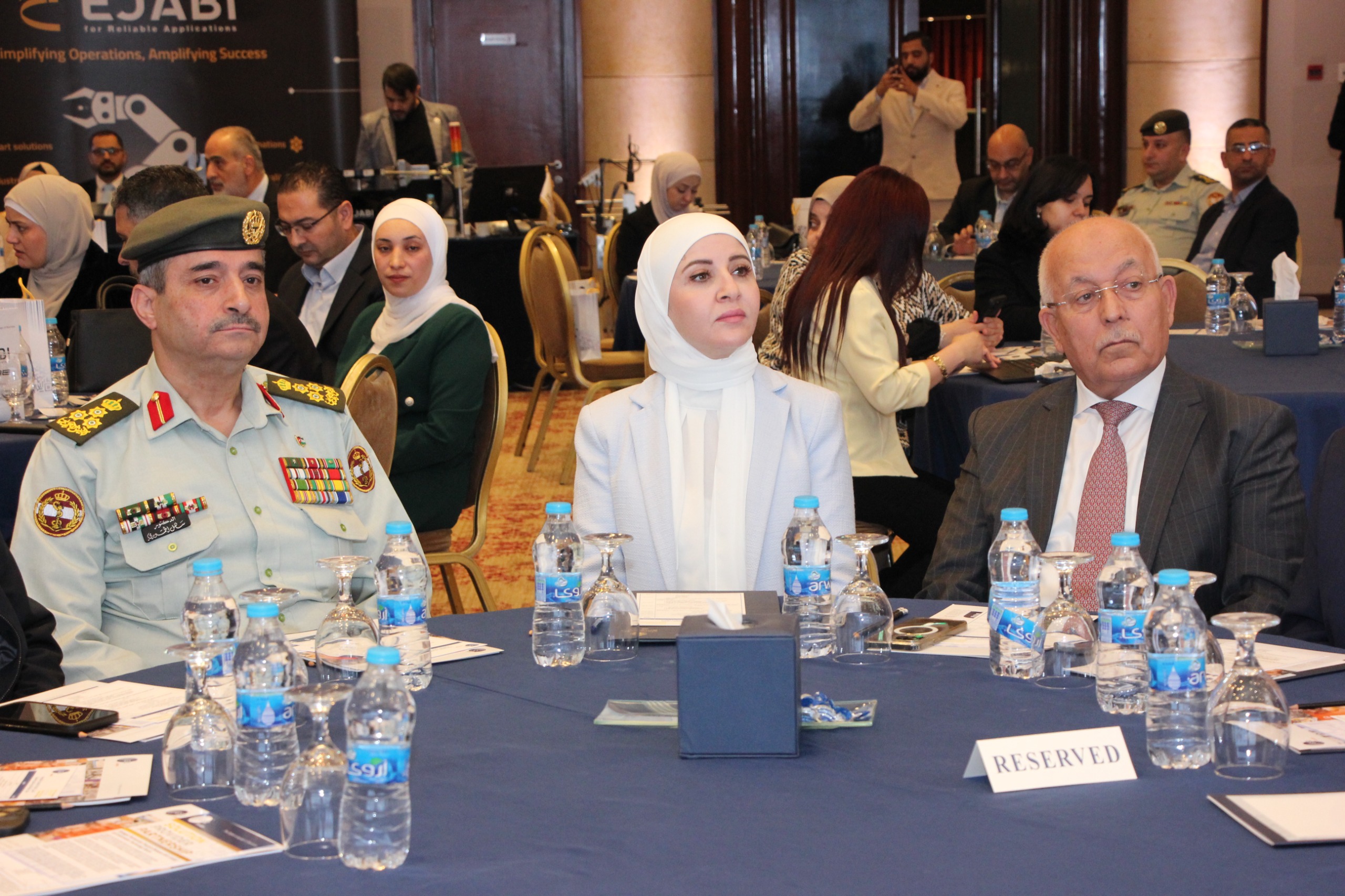 Madar Al-Saa Images 0.4991534859985933