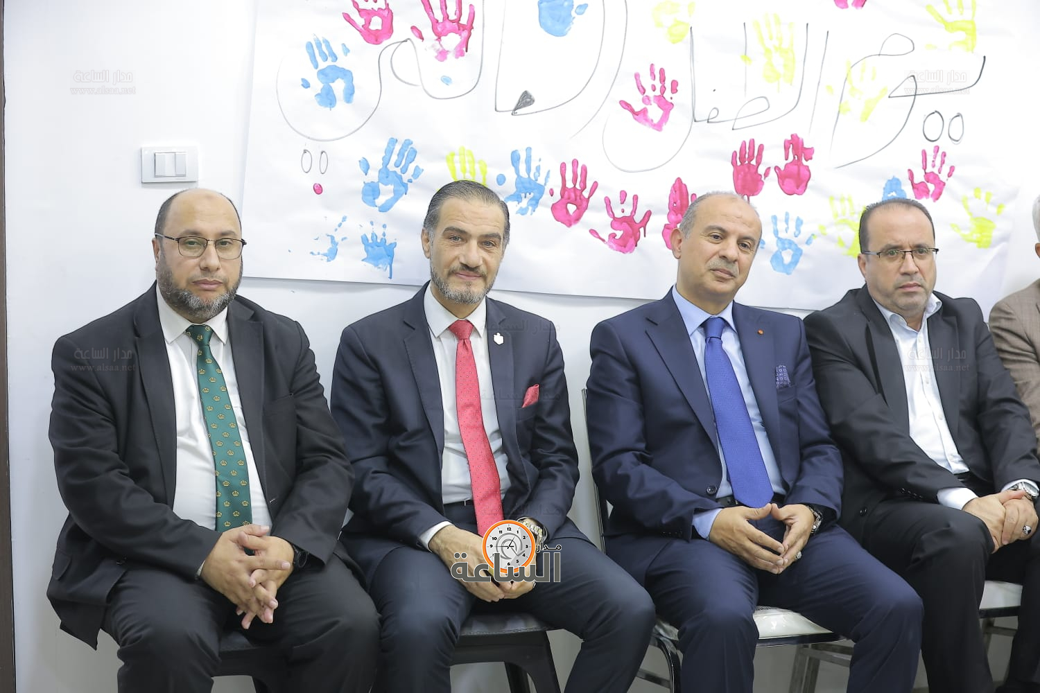 Madar Al-Saa Images 0.9053017595599715