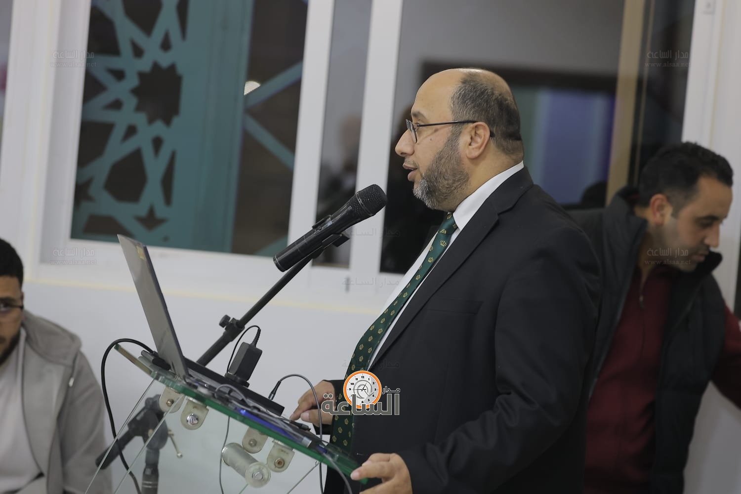 Madar Al-Saa Images 0.7348541120544123