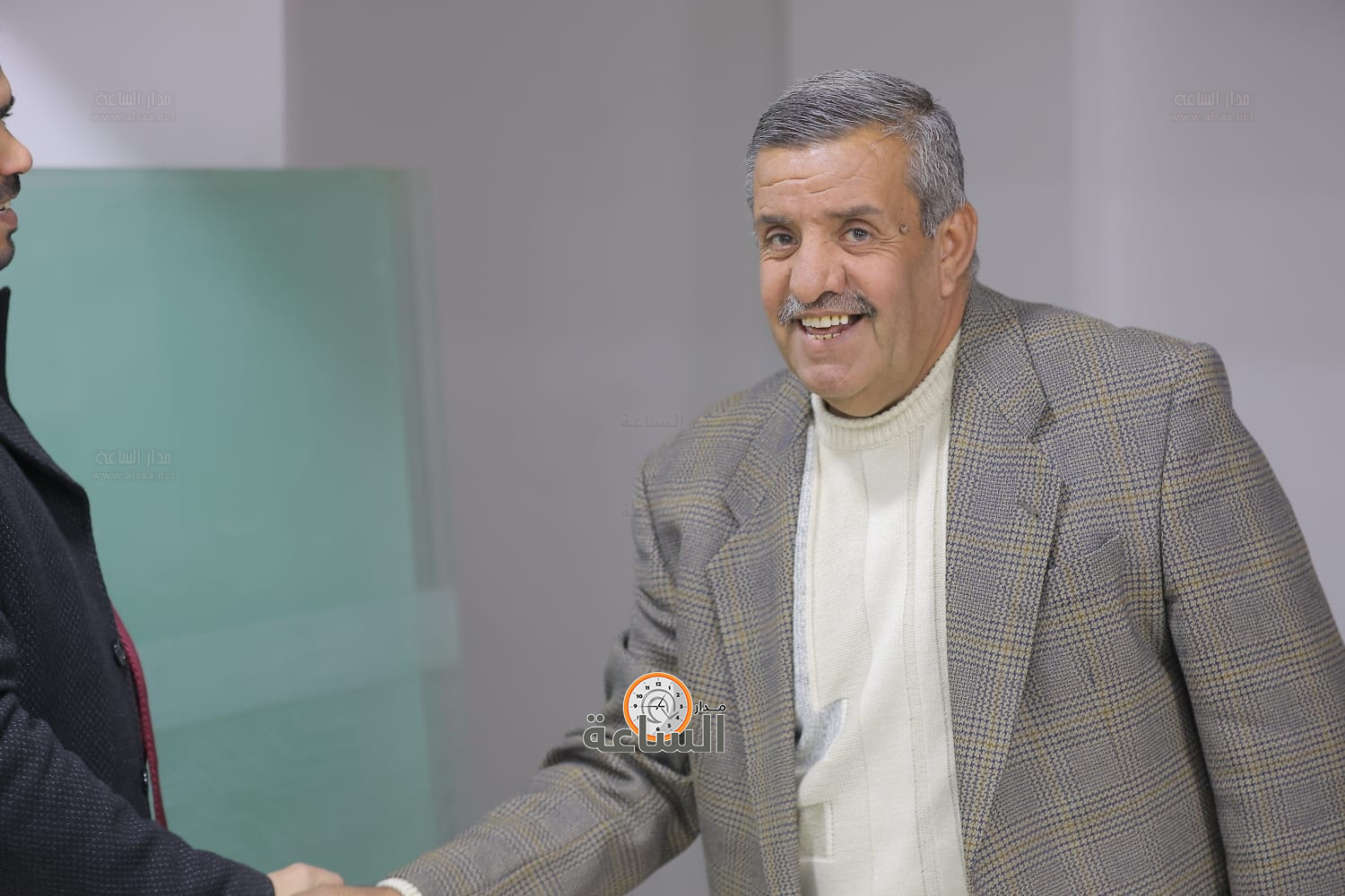 Madar Al-Saa Images 0.39151348378529227