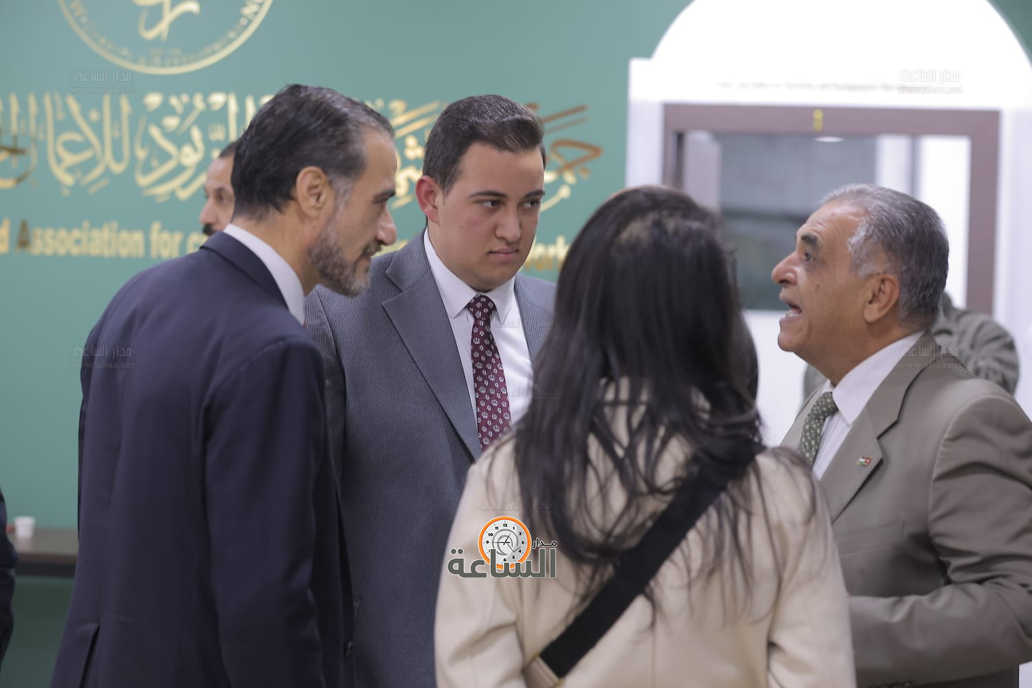 Madar Al-Saa Images 0.4576987435215957