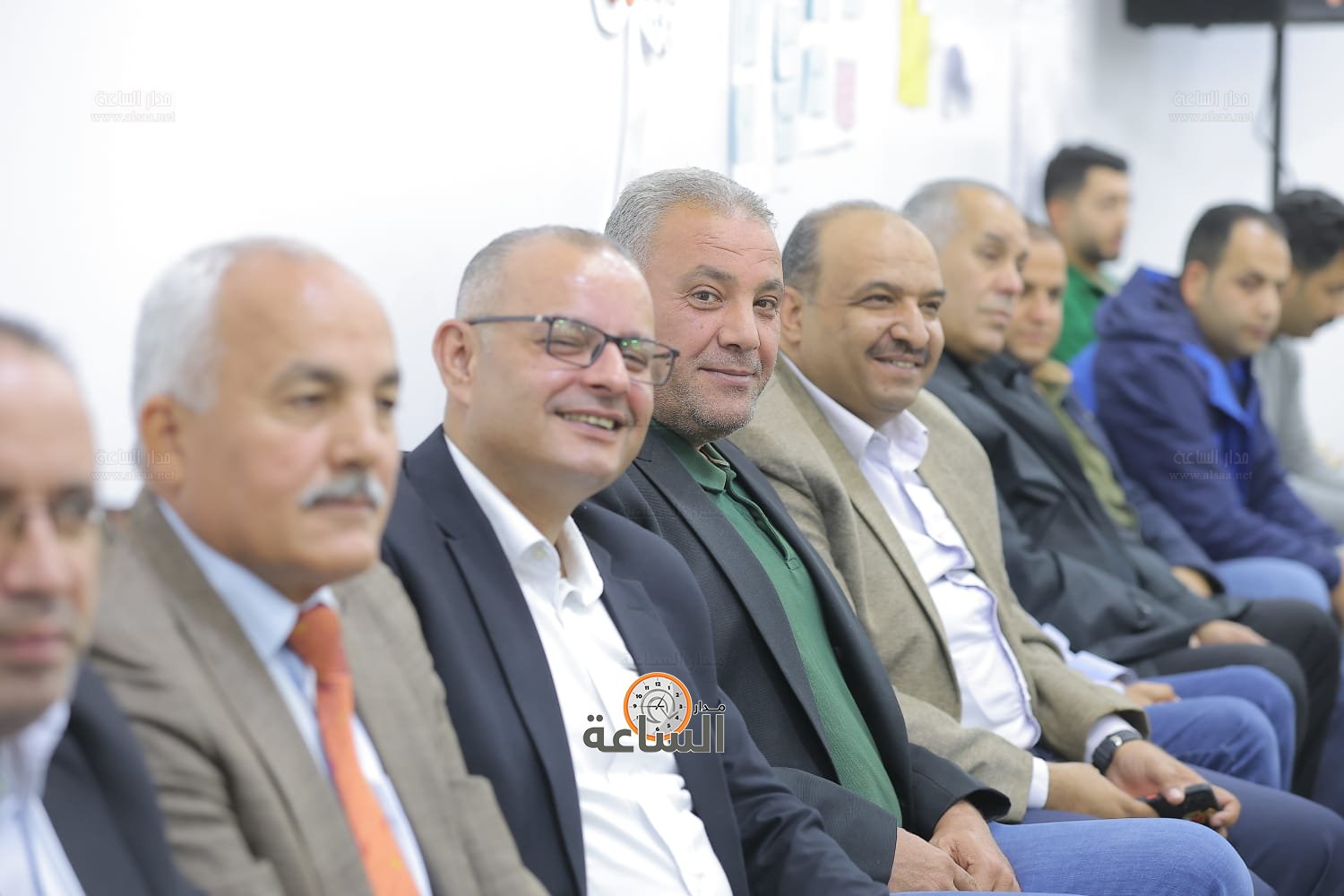 Madar Al-Saa Images 0.38488349323531856