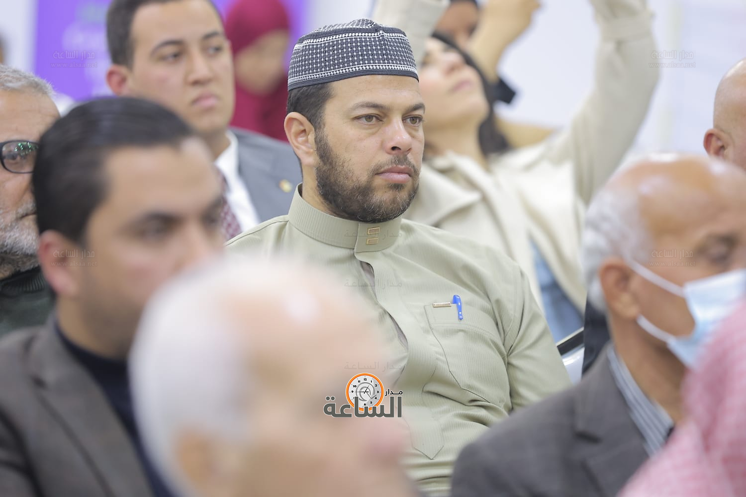 Madar Al-Saa Images 0.4280964450484088