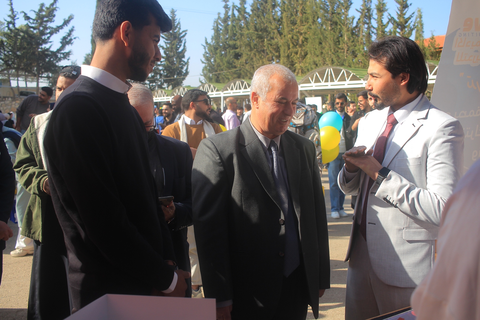 Madar Al-Saa Images 0.28812771938433135