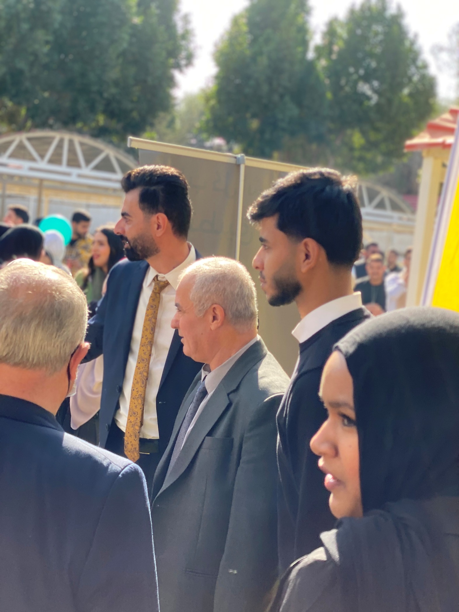 Madar Al-Saa Images 0.023553215499950597