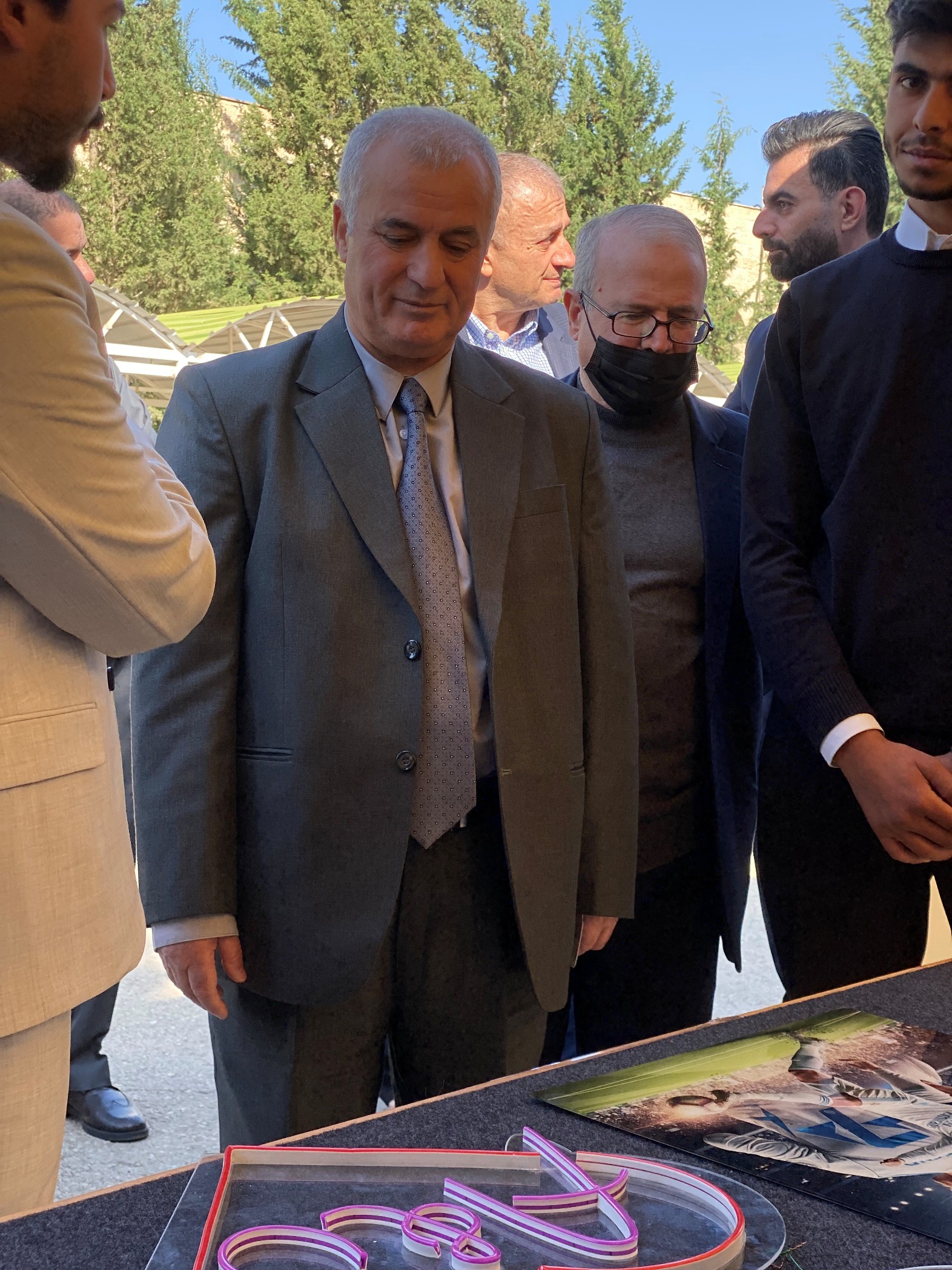 Madar Al-Saa Images 0.863147394654651