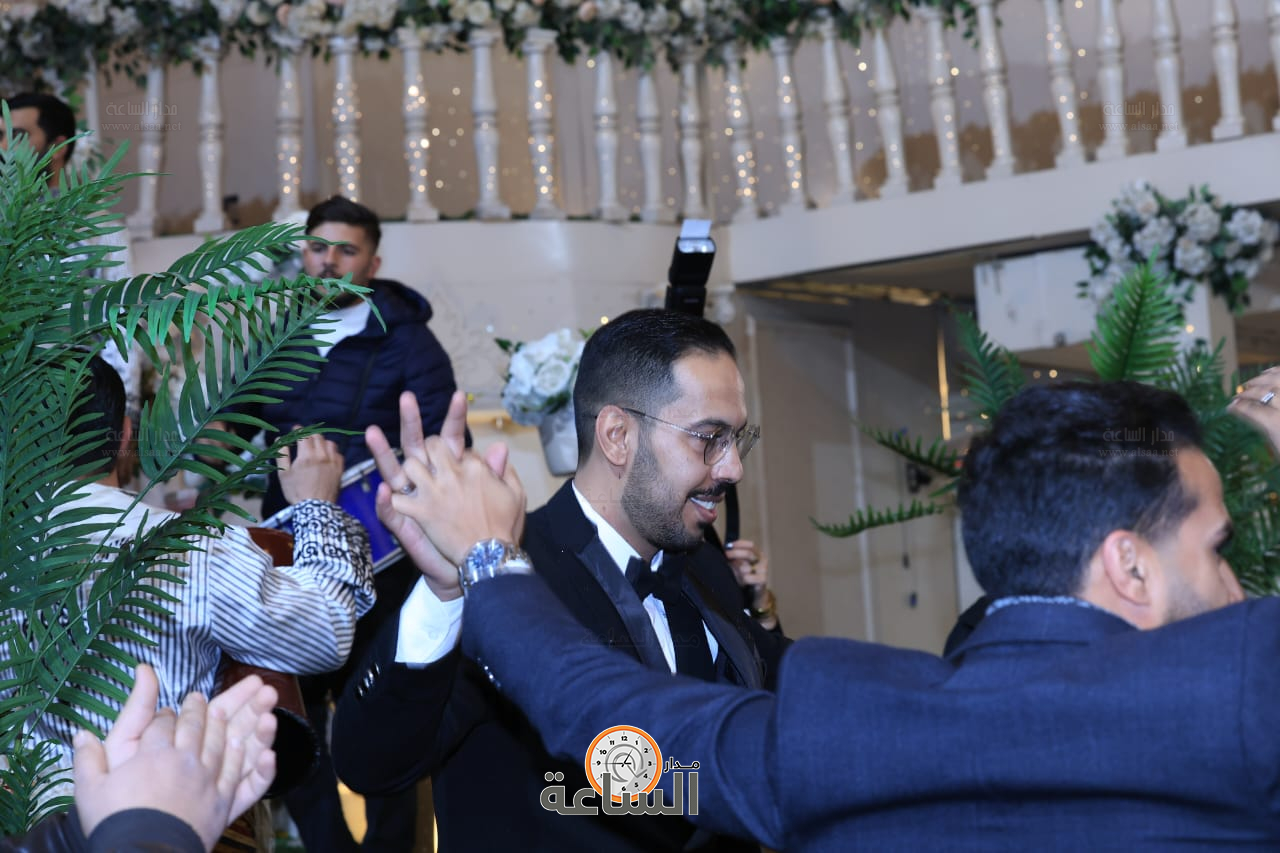 Madar Al-Saa Images 0.566124085272218