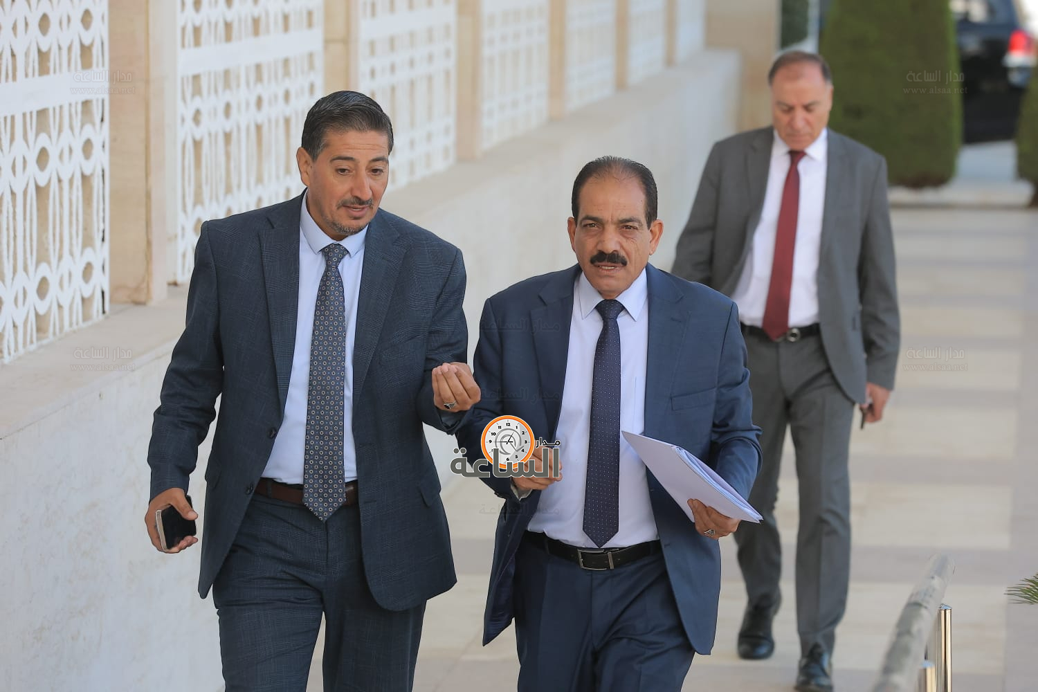 Madar Al-Saa Images 0.3719320974957