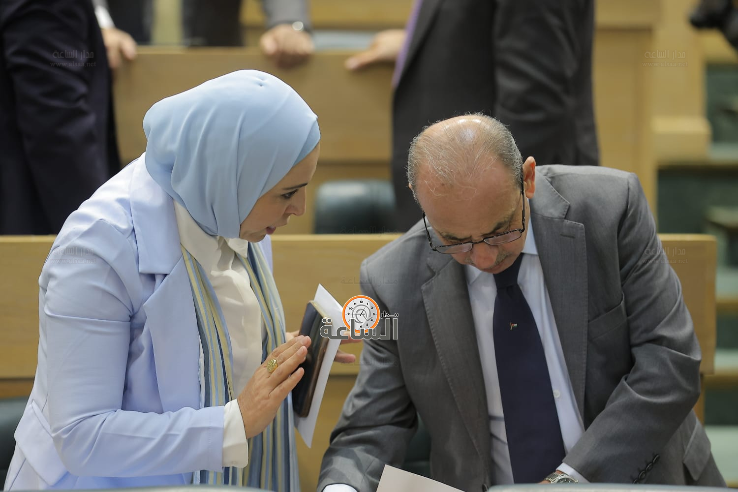 Madar Al-Saa Images 0.7502975427219888