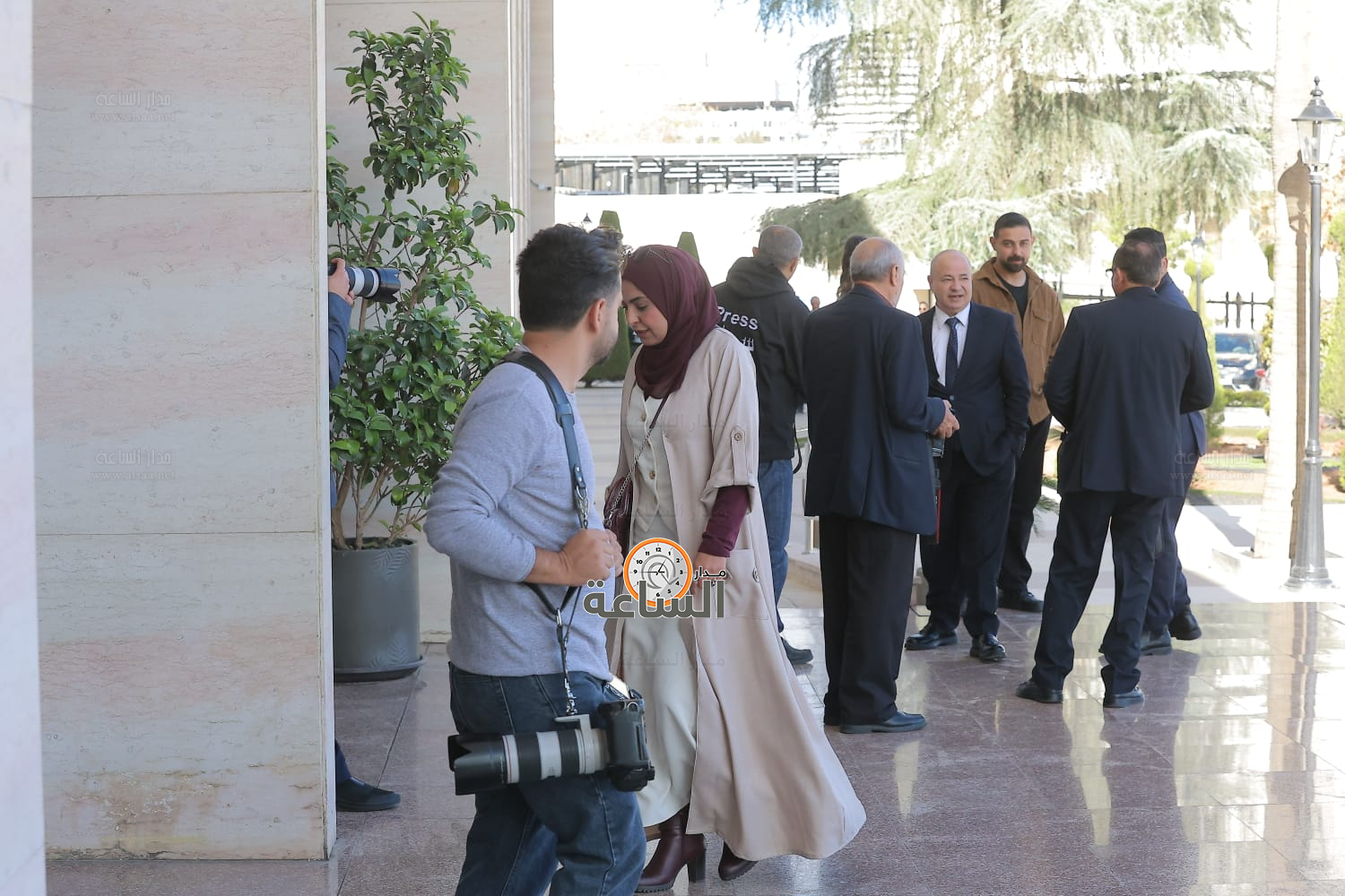 Madar Al-Saa Images 0.9418968726383189