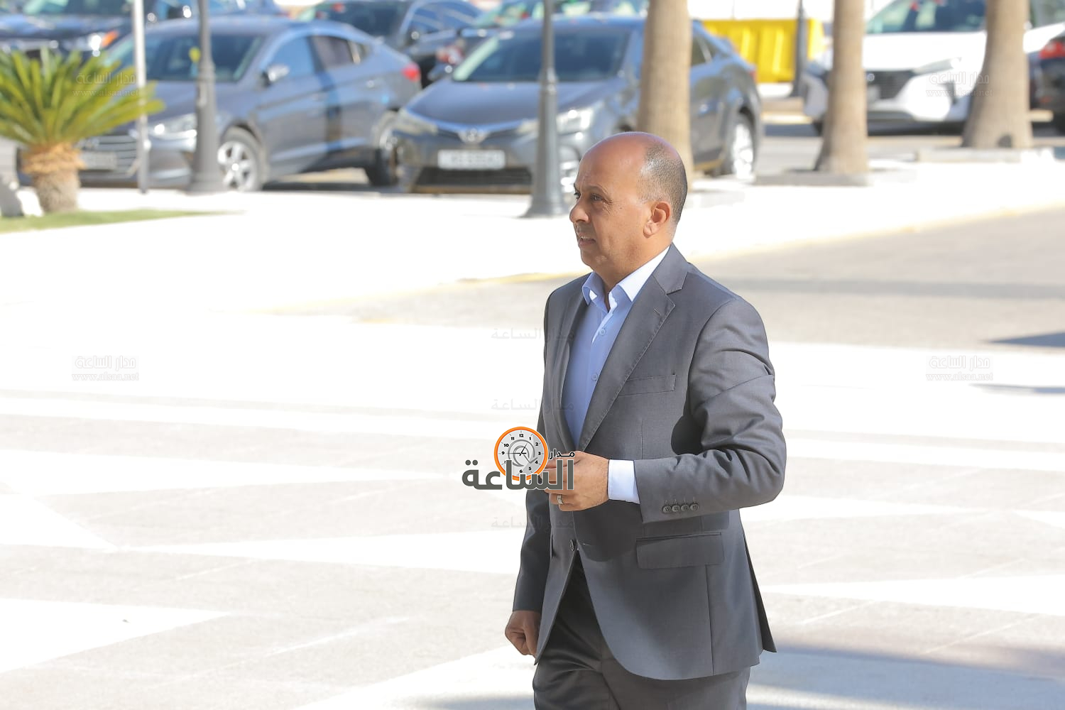 Madar Al-Saa Images 0.6592621309528809