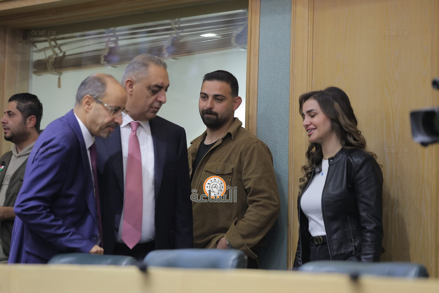 Madar Al-Saa Images 0.02685667630304034