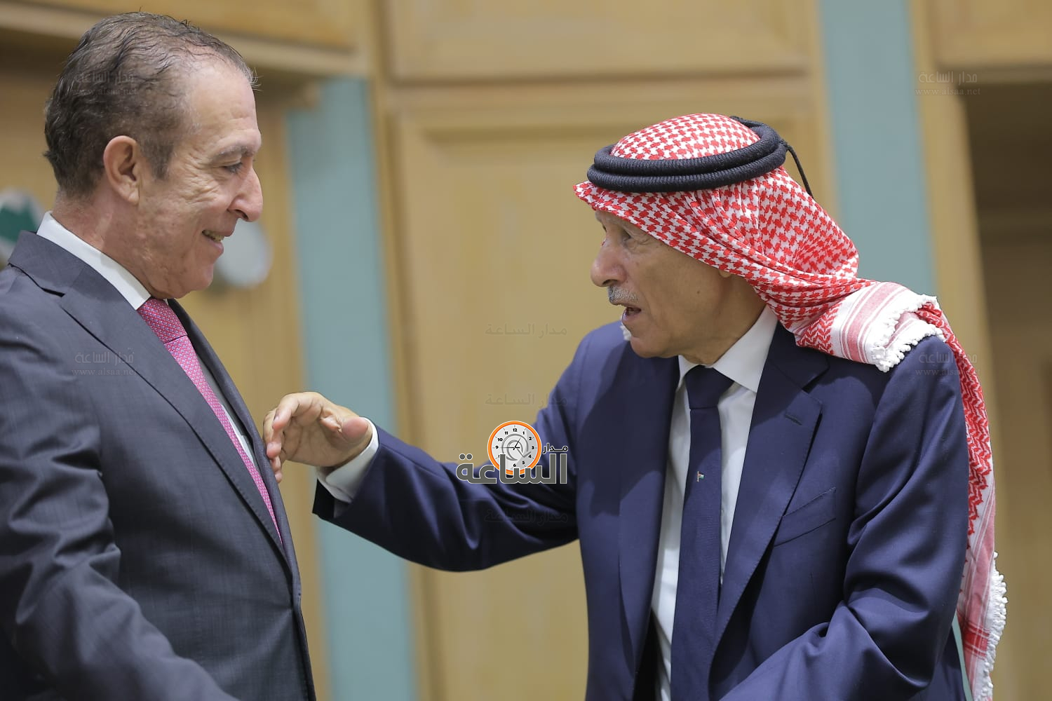 Madar Al-Saa Images 0.19594550471937888