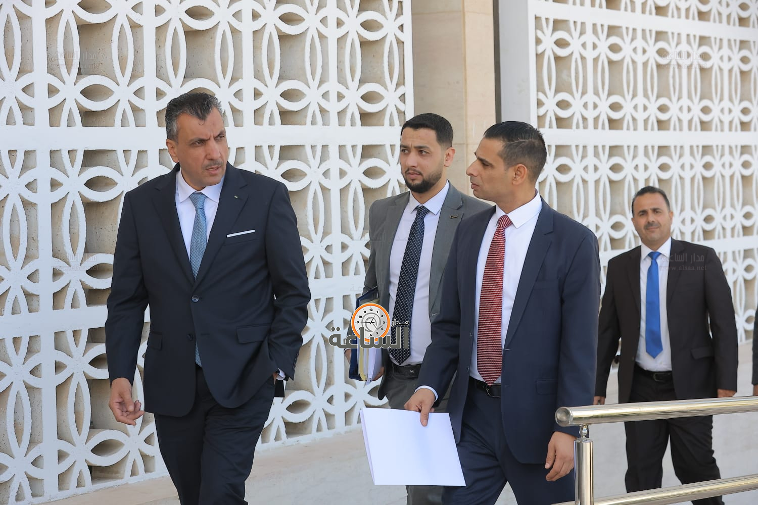 Madar Al-Saa Images 0.6904283867153715