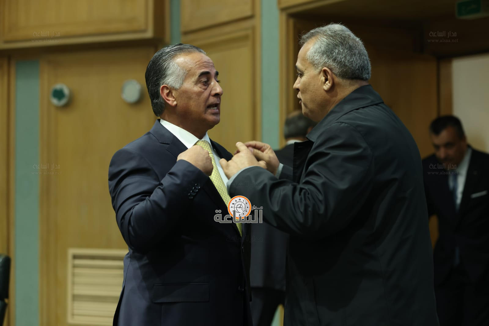 Madar Al-Saa Images 0.19041511811447576