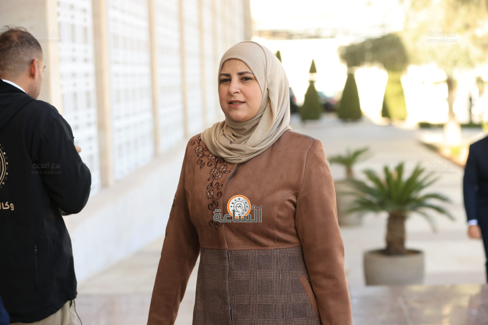 Madar Al-Saa Images 0.3970970952034738