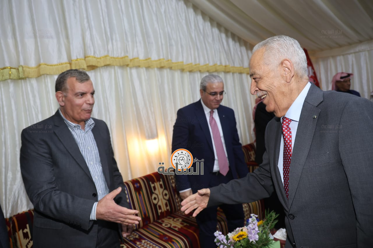 Madar Al-Saa Images 0.9191476739176115