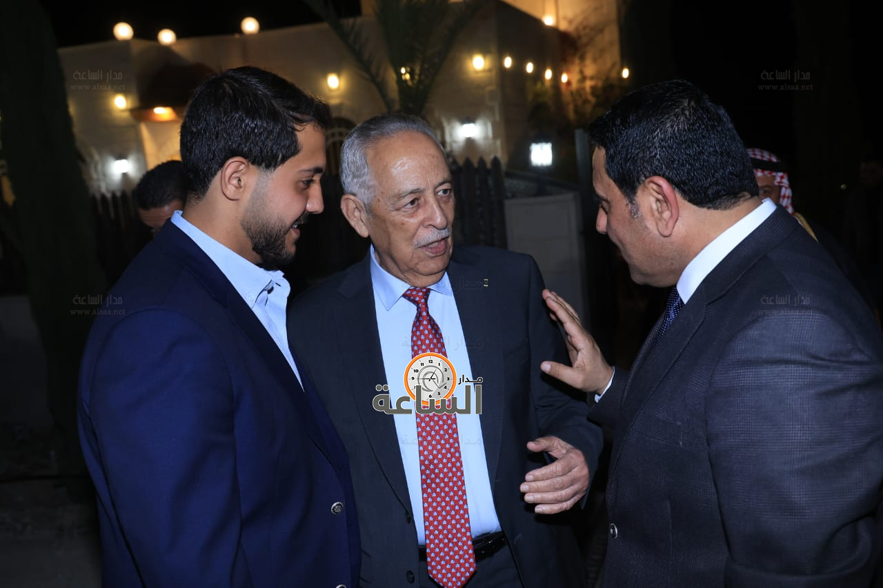 Madar Al-Saa Images 0.40764370644831394