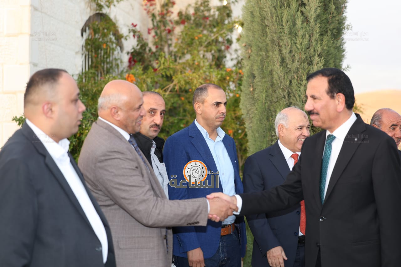 Madar Al-Saa Images 0.6360843898478756