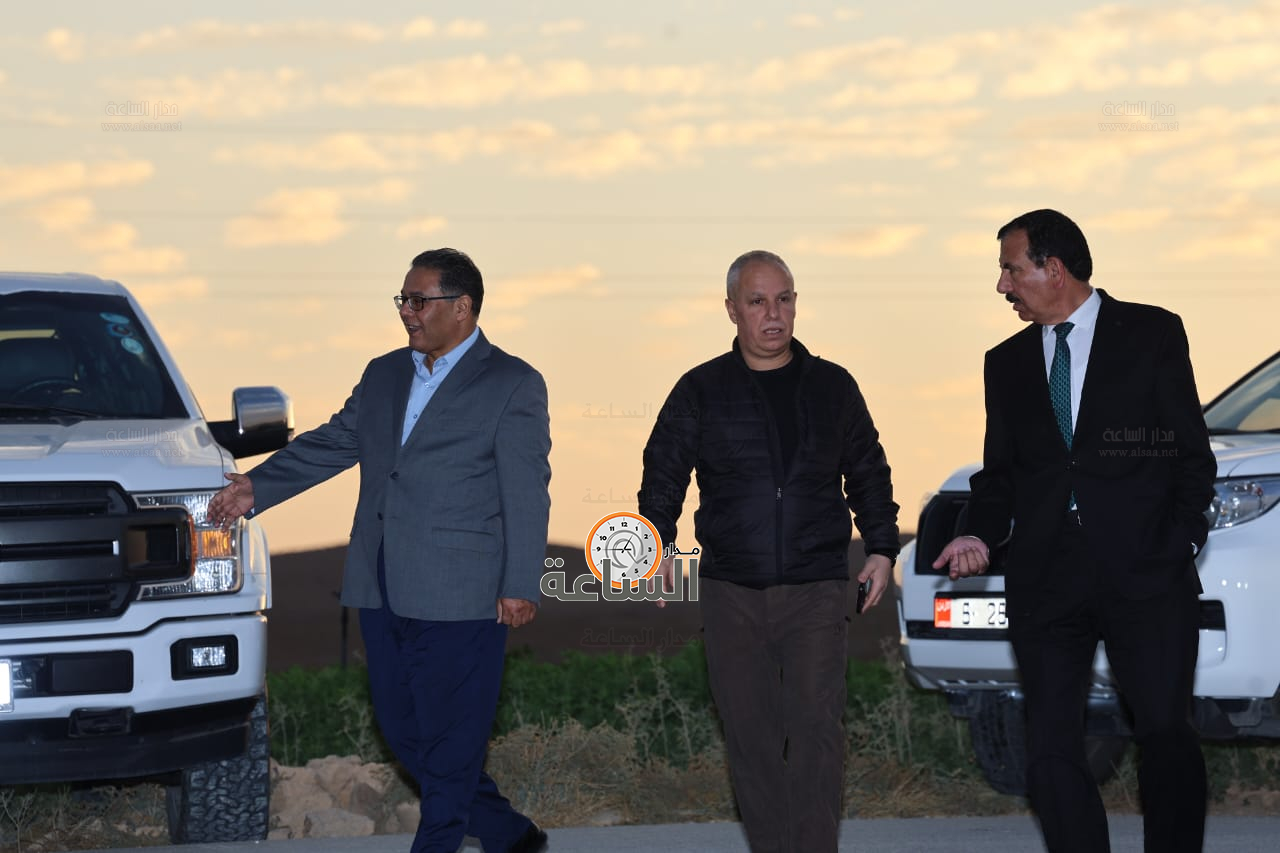 Madar Al-Saa Images 0.7898707728516061