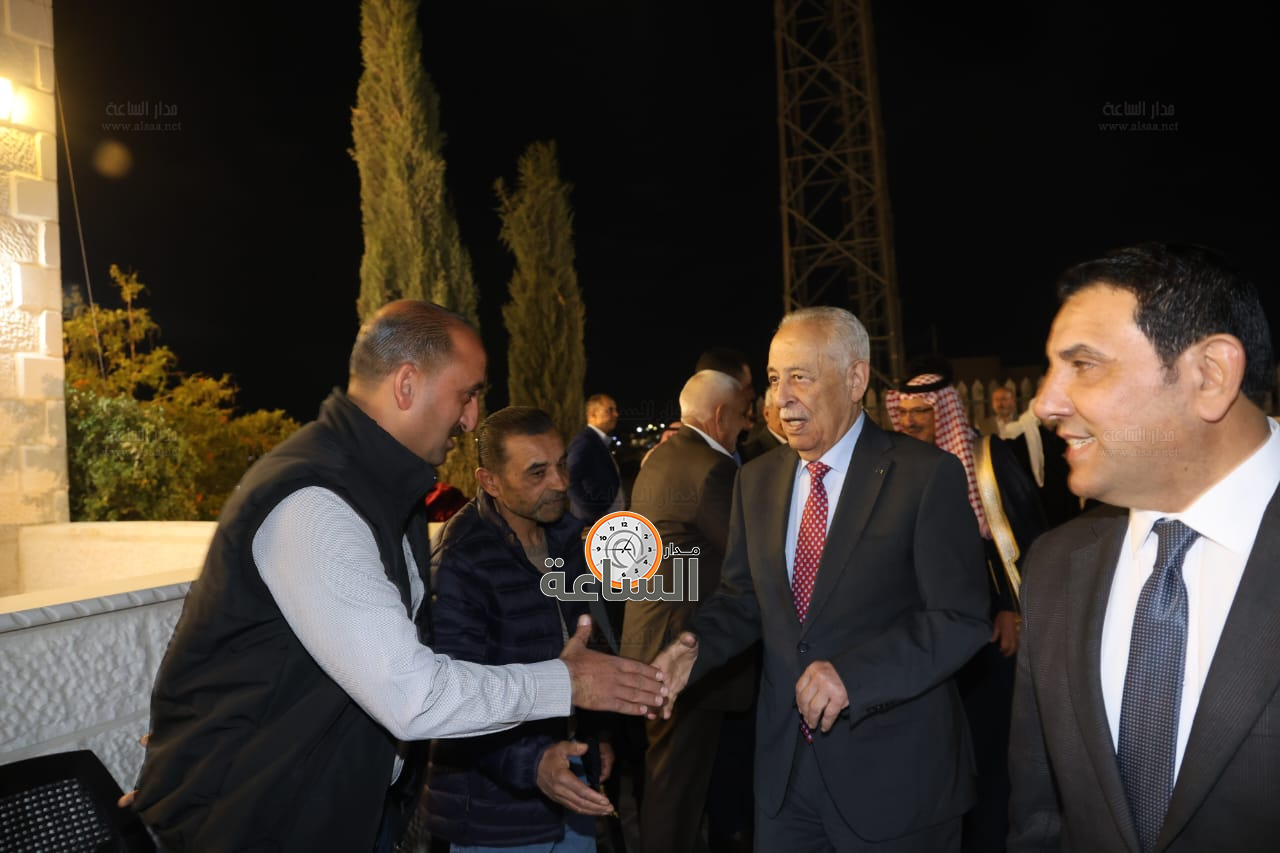 Madar Al-Saa Images 0.08166773482653844