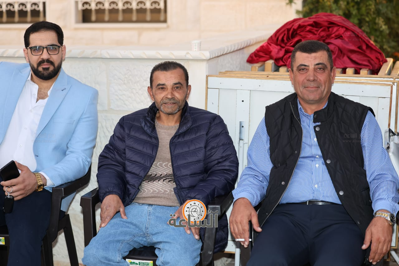 Madar Al-Saa Images 0.1873426424993545