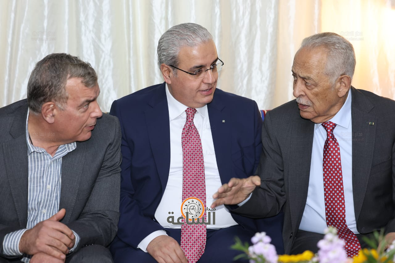 Madar Al-Saa Images 0.9986241530283335