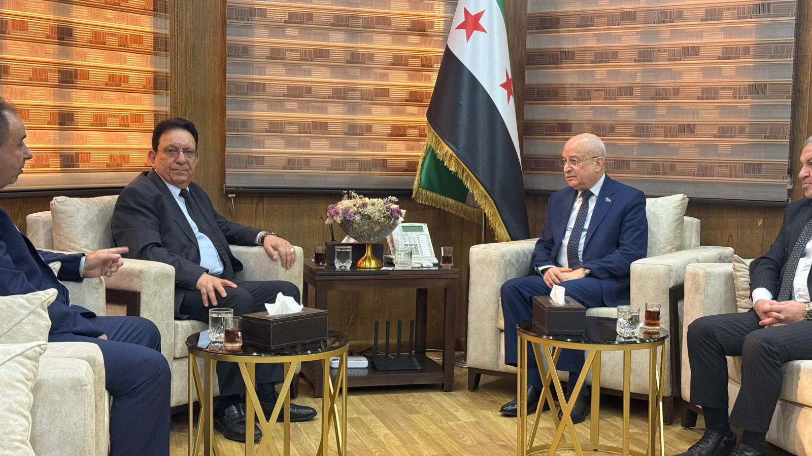 Madar Al-Saa Images 0.9921572802309598