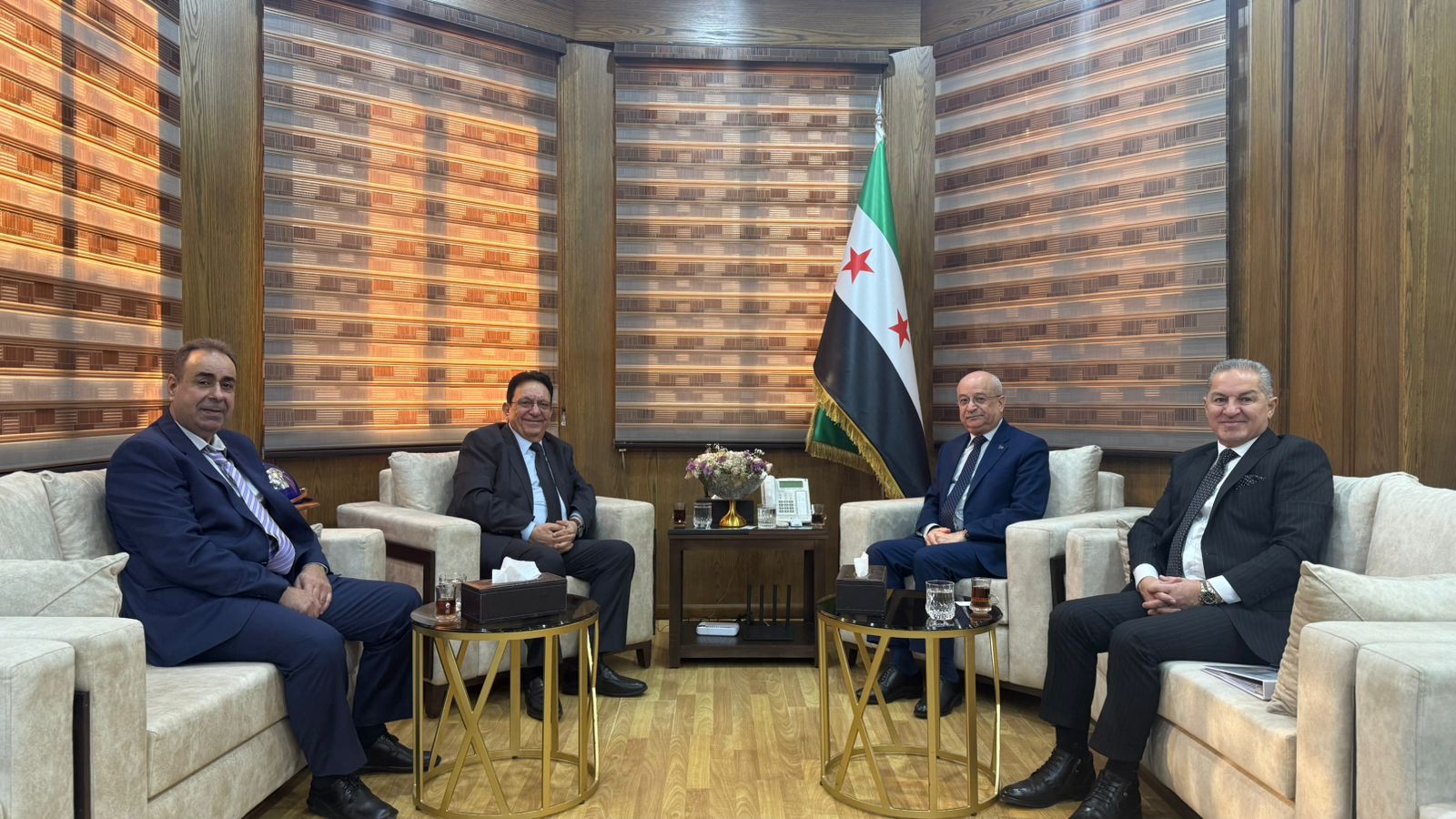 Madar Al-Saa Images 0.0029200764865906503