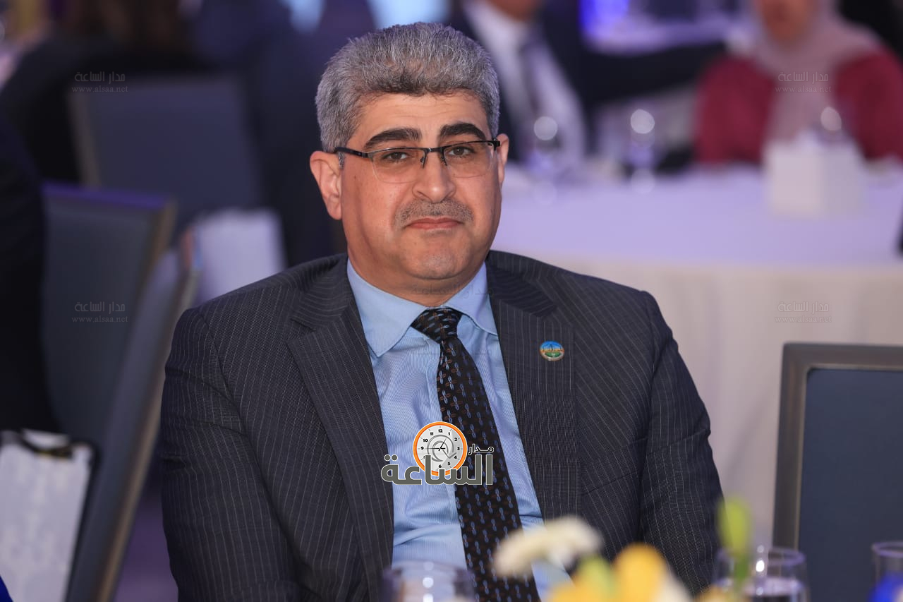 Madar Al-Saa Images 0.38459082049684623