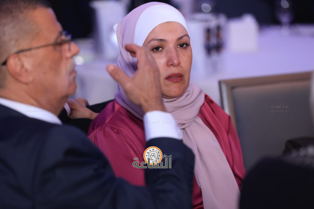 Madar Al-Saa Images 0.9024481669905542