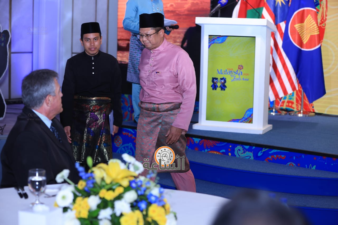 Madar Al-Saa Images 0.4209171385282301