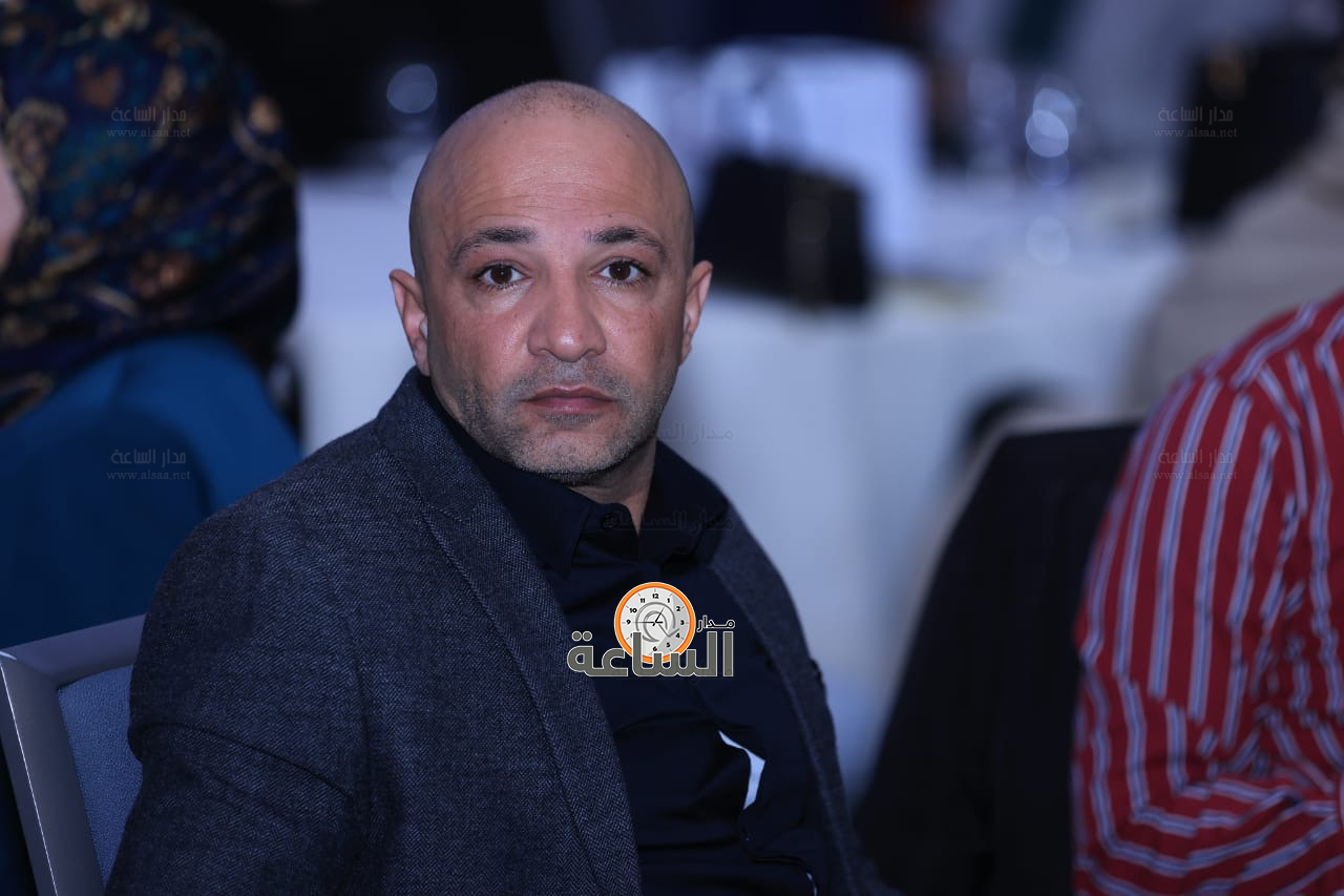 Madar Al-Saa Images 0.4301111313416288