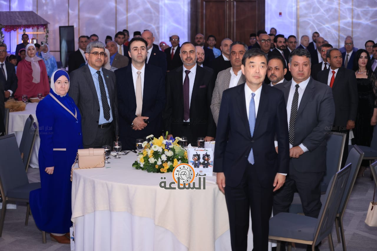 Madar Al-Saa Images 0.38932448563433963