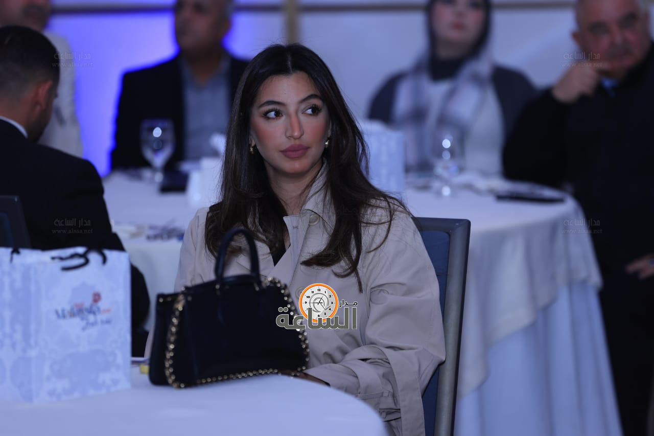 Madar Al-Saa Images 0.9844416269900592