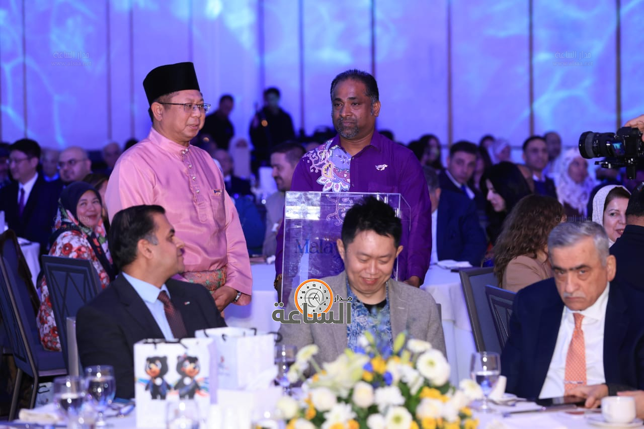 Madar Al-Saa Images 0.3764499638734614