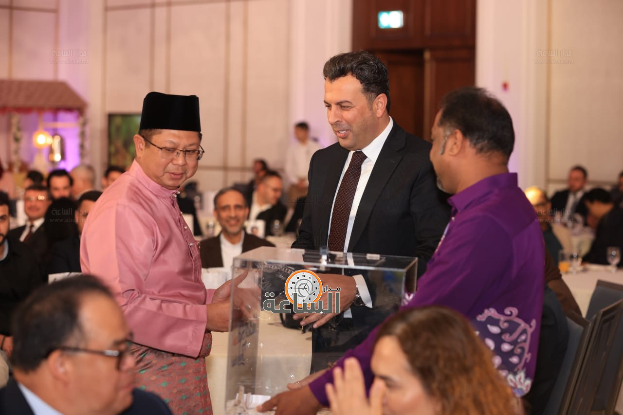 Madar Al-Saa Images 0.6210749366886696