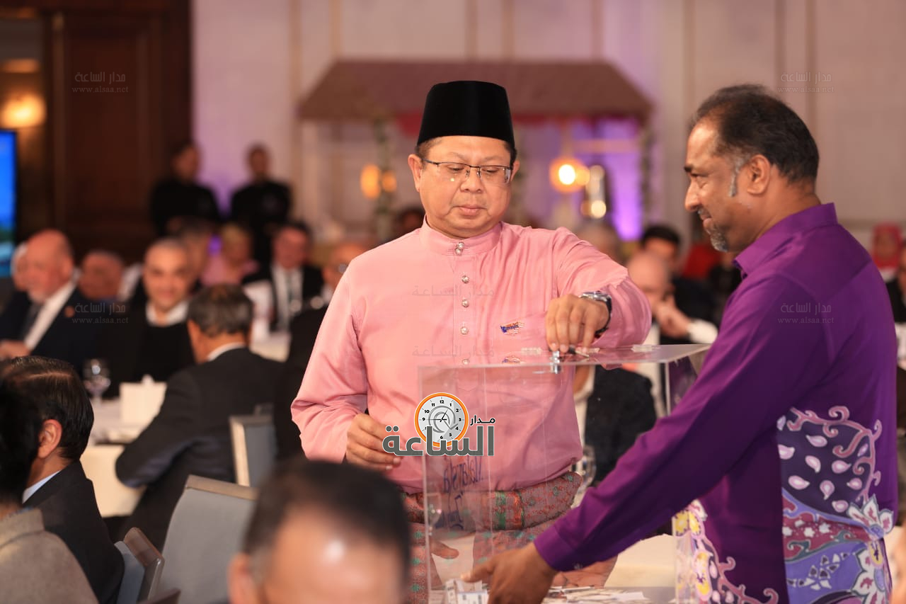 Madar Al-Saa Images 0.00482767395746142