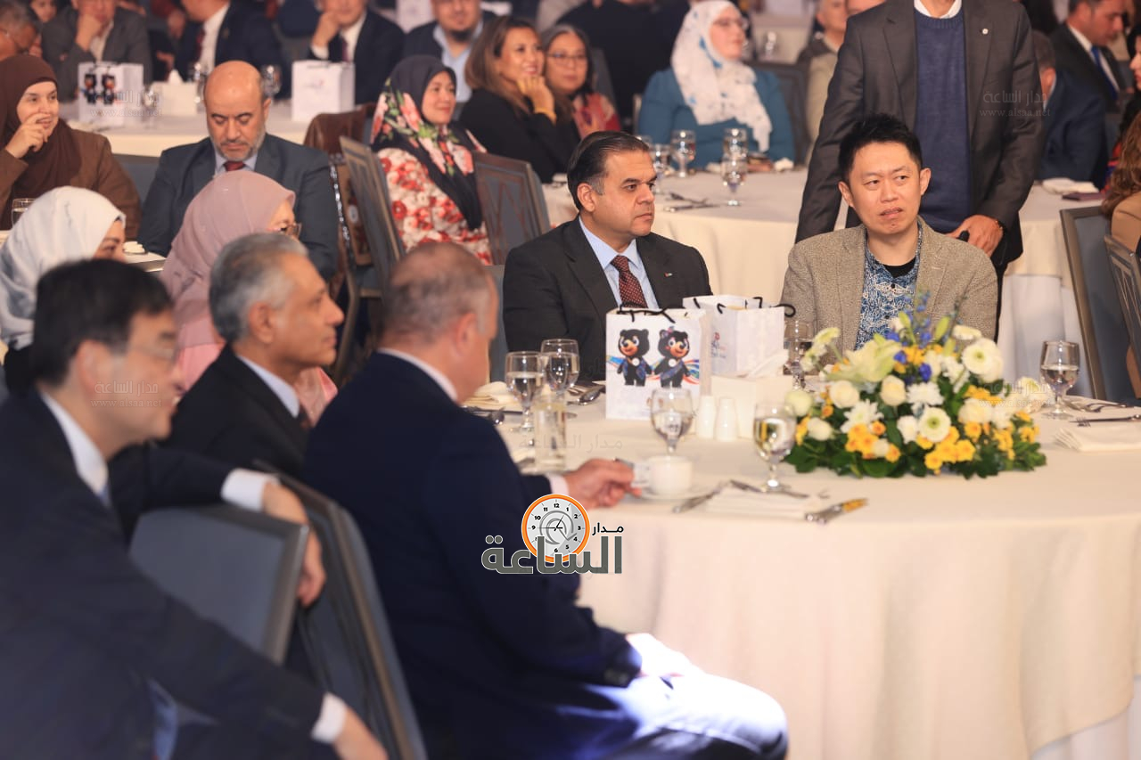 Madar Al-Saa Images 0.07206014613785061