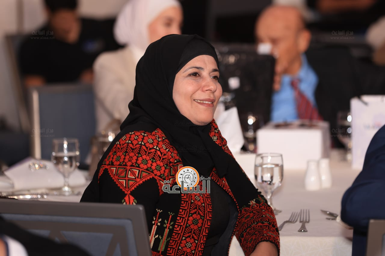 Madar Al-Saa Images 0.07641828781259397