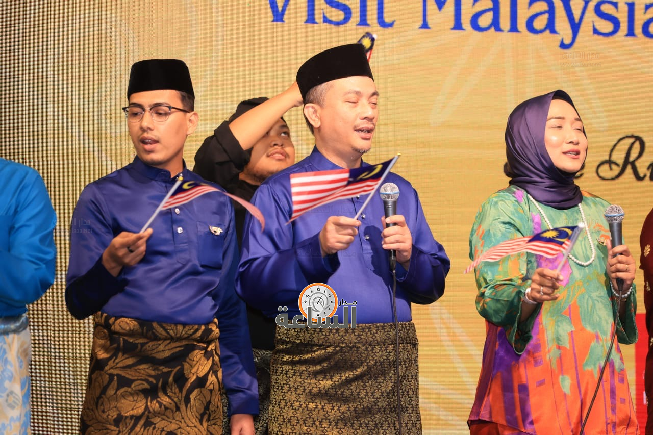 Madar Al-Saa Images 0.7337640162635137