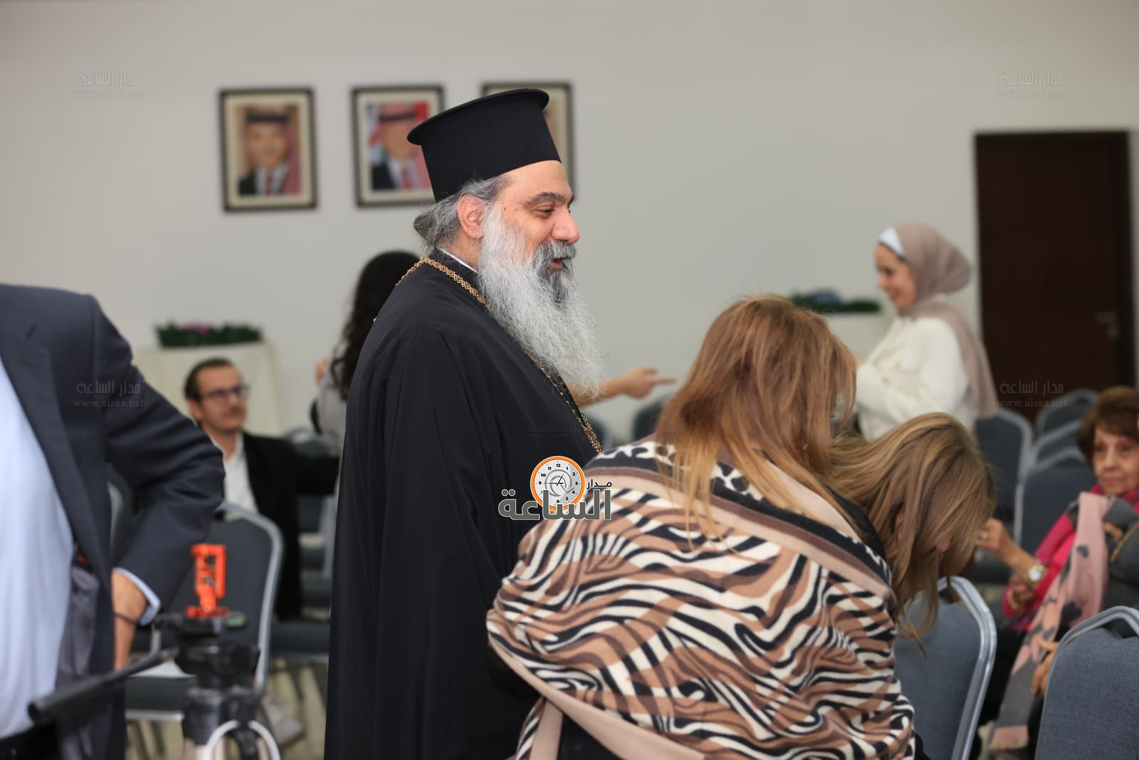 Madar Al-Saa Images 0.9918708961564869