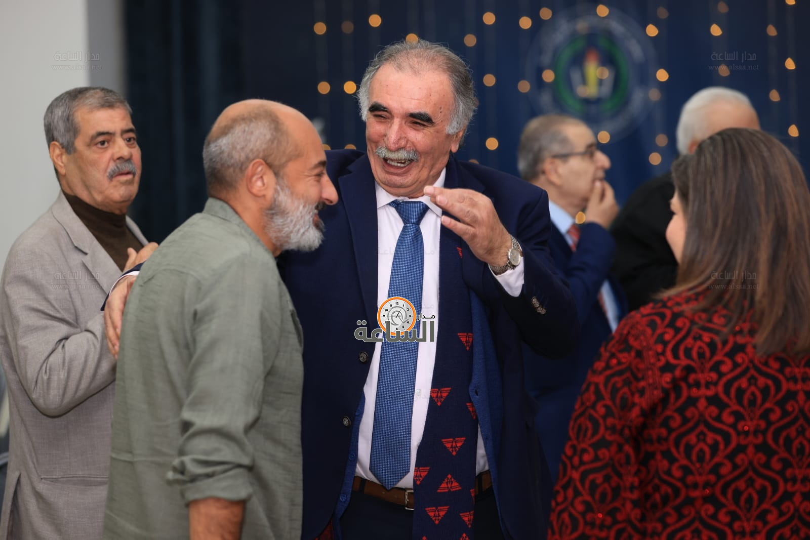 Madar Al-Saa Images 0.22037361596686733